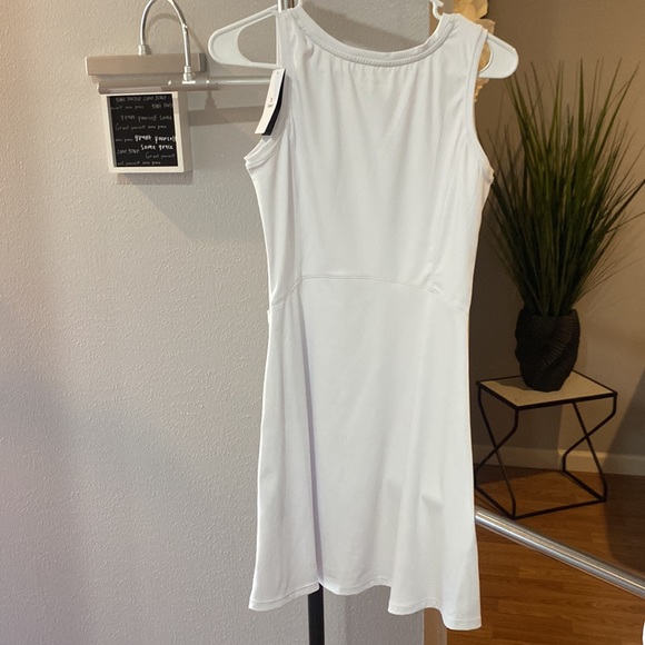 Brand: Baleaf Athletic Dress - Picture 2 of 4